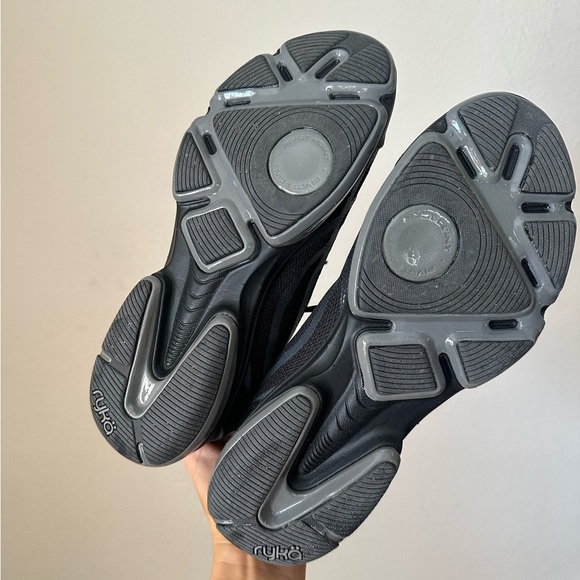 RYKA SHOES - Picture 6 of 13